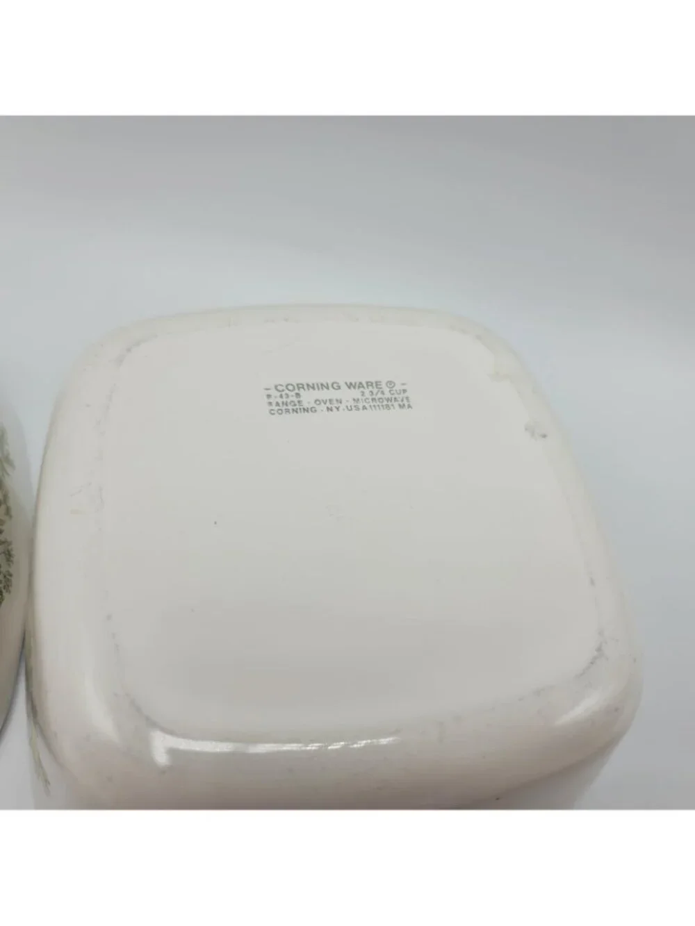 2 Corning Ware Spice Life 2 3/4 Casserole Dish Bowls P43B Plastic Lids Onion